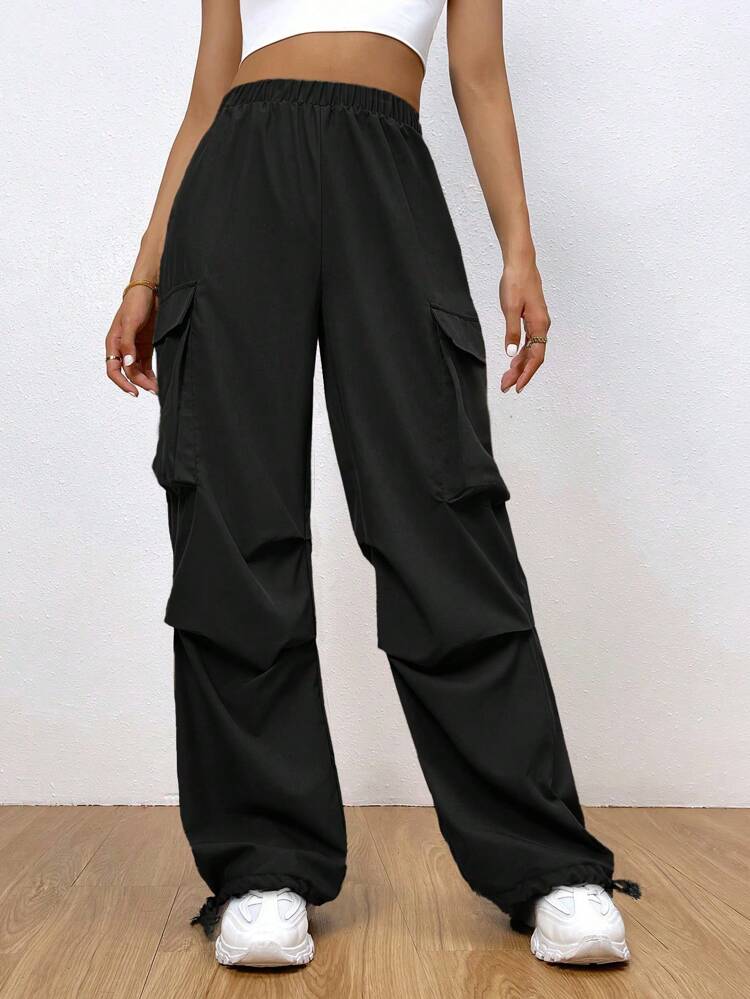 Women's Flap pocket side Drawstring Hem Cargo Pants