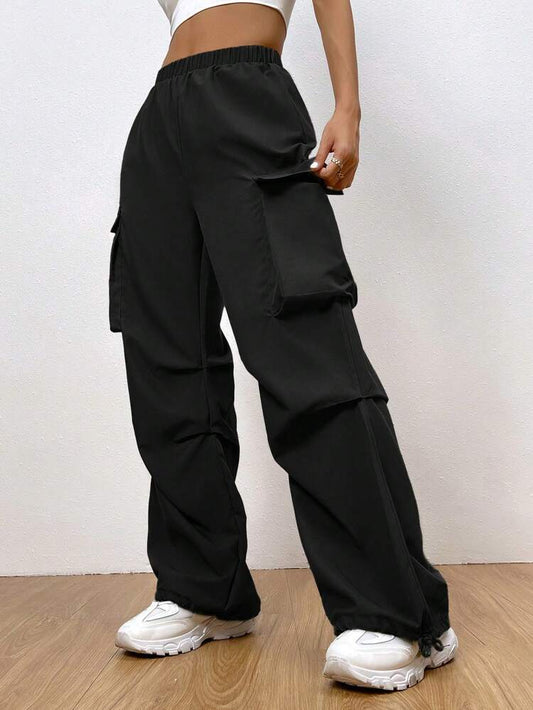 Women's Flap pocket side Drawstring Hem Cargo Pants