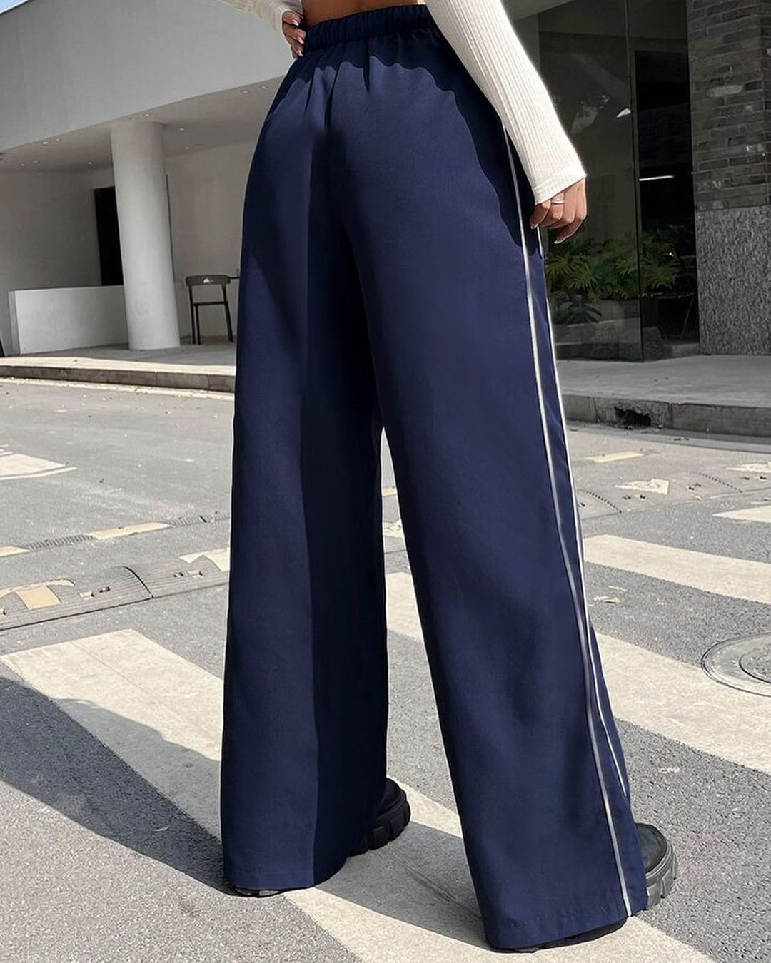 Coolane High Waist Seam Detail Wide Leg Pants